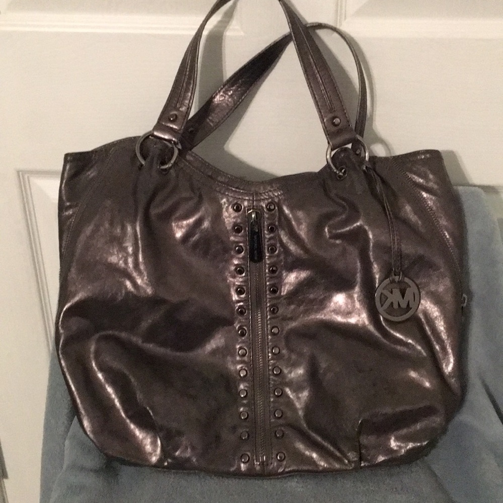 Michael Kors Astor Metallic Grey/Silver Large Hobo